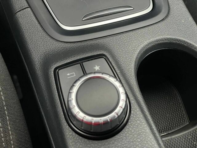 Синій Мерседес Б-клас, об'ємом двигуна 0 л та пробігом 100 тис. км за 11900 $, фото 13 на Automoto.ua