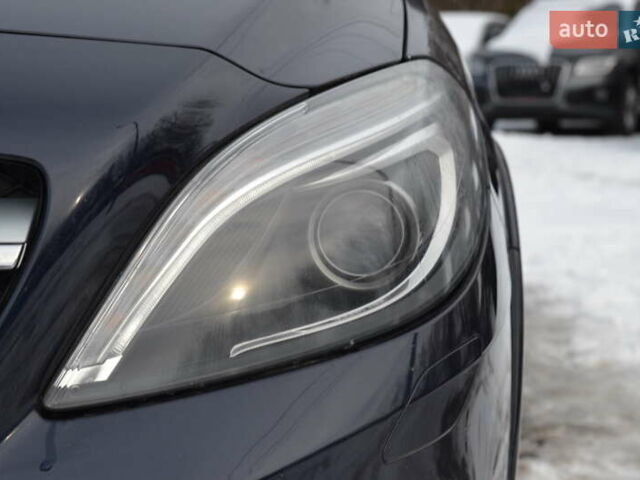 Синий Мерседес Б-класс, объемом двигателя 0 л и пробегом 80 тыс. км за 10500 $, фото 42 на Automoto.ua