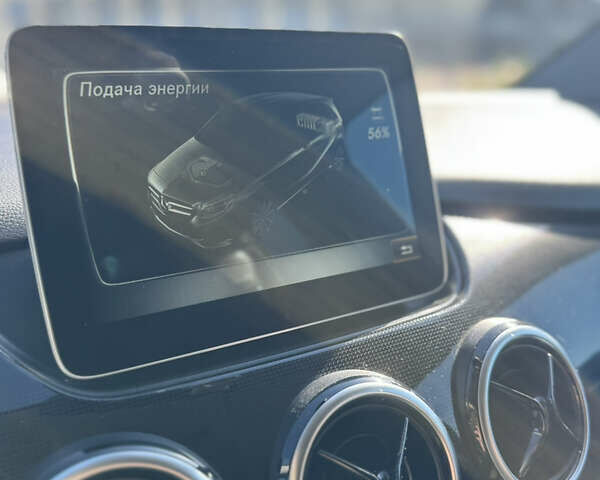Синий Мерседес Б-класс, объемом двигателя 0 л и пробегом 109 тыс. км за 10700 $, фото 59 на Automoto.ua