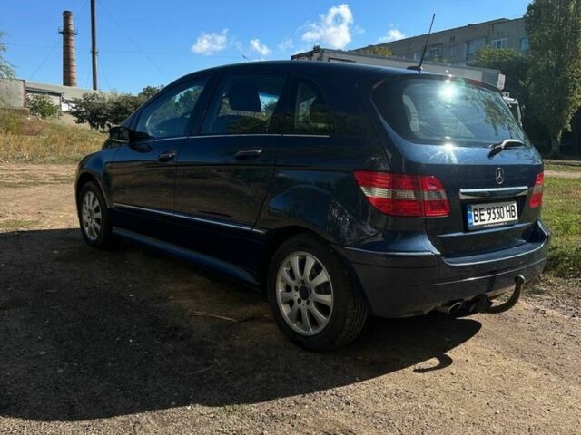 Синий Мерседес Б-класс, объемом двигателя 1.5 л и пробегом 108 тыс. км за 6800 $, фото 3 на Automoto.ua