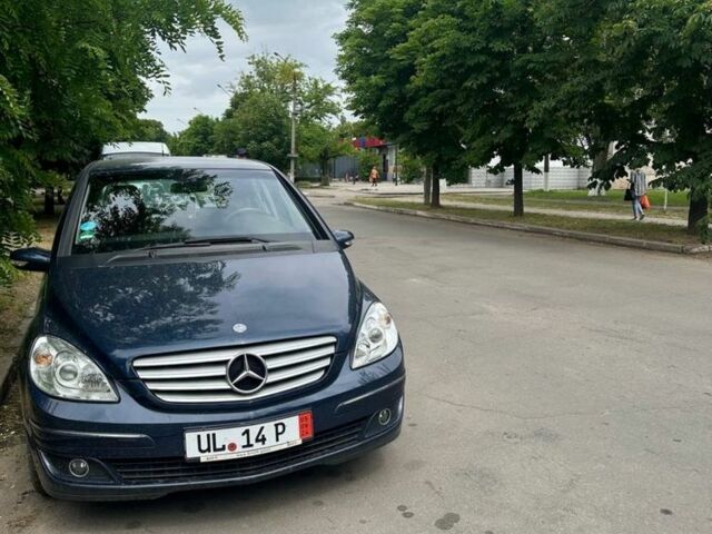 Синий Мерседес Б-класс, объемом двигателя 1.5 л и пробегом 108 тыс. км за 6800 $, фото 7 на Automoto.ua