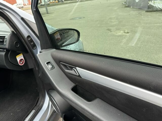 Синій Мерседес Б-клас, об'ємом двигуна 1.7 л та пробігом 220 тис. км за 5500 $, фото 5 на Automoto.ua