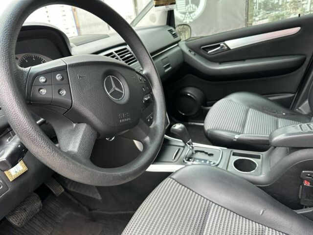 Синій Мерседес Б-клас, об'ємом двигуна 1.7 л та пробігом 220 тис. км за 5500 $, фото 4 на Automoto.ua