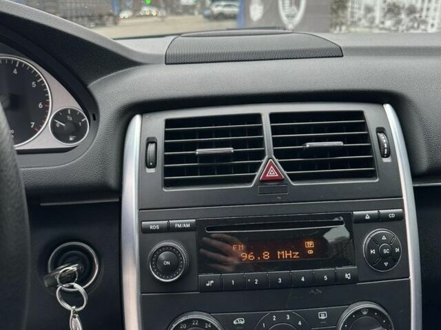 Синій Мерседес Б-клас, об'ємом двигуна 1.7 л та пробігом 220 тис. км за 5500 $, фото 6 на Automoto.ua