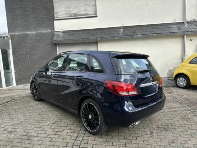 Синий Мерседес Б-класс, объемом двигателя 2 л и пробегом 62 тыс. км за 7800 $, фото 3 на Automoto.ua