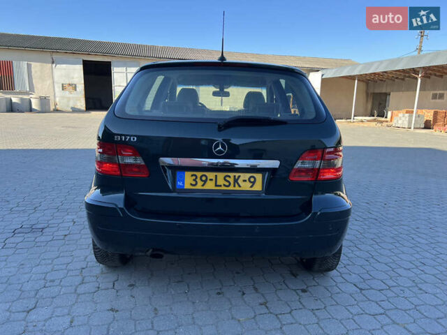 Мерседес Б-класс 2006 в Надворной на Automoto.ua Зеленый Мерседес Б-класс, объемом двигателя 1.7 л и пробегом 128 тыс. км за 6999 $, фото 7 на Automoto.ua