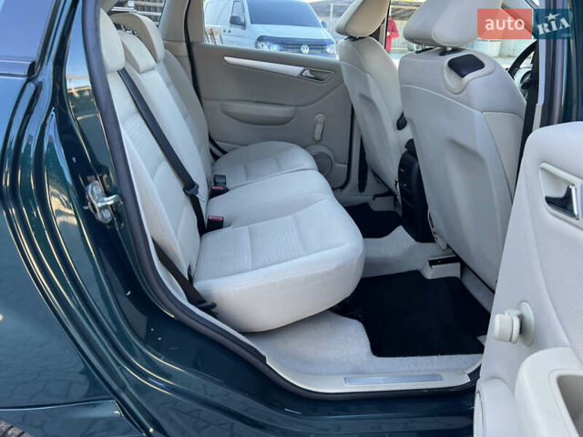 Мерседес Б-класс 2006 в Надворной на Automoto.ua Зеленый Мерседес Б-класс, объемом двигателя 1.7 л и пробегом 128 тыс. км за 6999 $, фото 31 на Automoto.ua