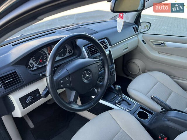 Мерседес Б-класс 2006 в Надворной на Automoto.ua Зеленый Мерседес Б-класс, объемом двигателя 1.7 л и пробегом 128 тыс. км за 6999 $, фото 27 на Automoto.ua