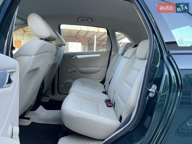 Мерседес Б-класс 2006 в Надворной на Automoto.ua Зеленый Мерседес Б-класс, объемом двигателя 1.7 л и пробегом 128 тыс. км за 6999 $, фото 29 на Automoto.ua