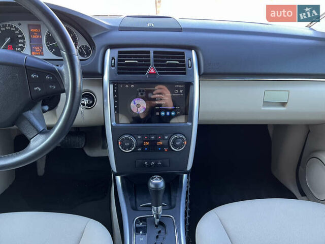 Мерседес Б-класс 2006 в Надворной на Automoto.ua Зеленый Мерседес Б-класс, объемом двигателя 1.7 л и пробегом 128 тыс. км за 6999 $, фото 38 на Automoto.ua