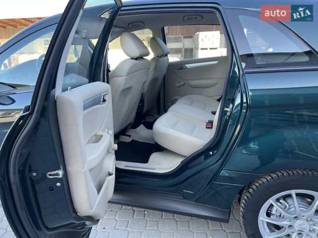 Мерседес Б-класс 2006 в Надворной на Automoto.ua Зеленый Мерседес Б-класс, объемом двигателя 1.7 л и пробегом 128 тыс. км за 6999 $, фото 28 на Automoto.ua