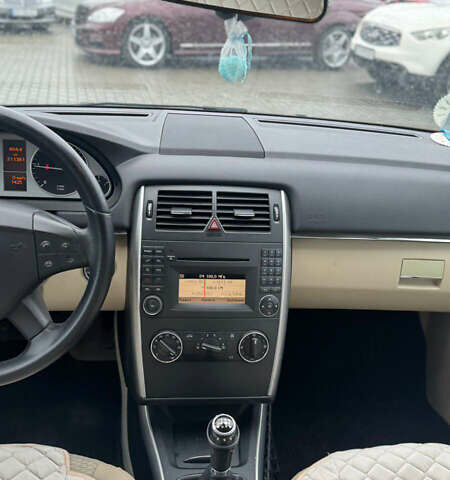 Зеленый Мерседес Б-класс, объемом двигателя 1.99 л и пробегом 211 тыс. км за 7500 $, фото 17 на Automoto.ua