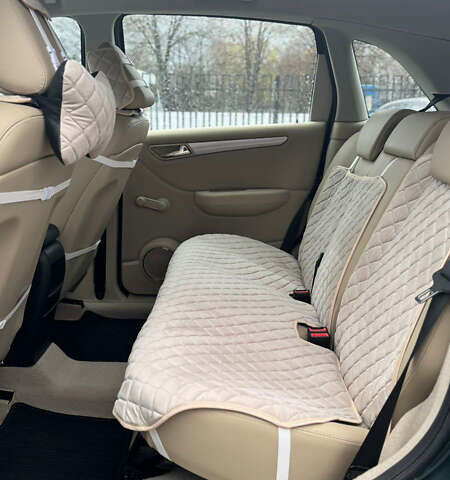 Зеленый Мерседес Б-класс, объемом двигателя 1.99 л и пробегом 211 тыс. км за 7500 $, фото 6 на Automoto.ua