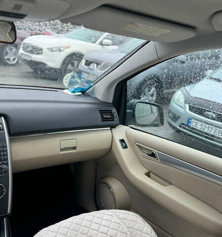 Зеленый Мерседес Б-класс, объемом двигателя 1.99 л и пробегом 211 тыс. км за 7500 $, фото 14 на Automoto.ua