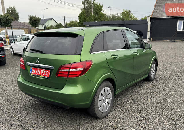 Зелений Мерседес Б-клас, об'ємом двигуна 0 л та пробігом 53 тис. км за 9999 $, фото 8 на Automoto.ua