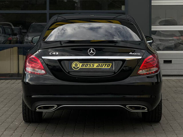 Мерседес Ц 300 2017 в Ивано-Франковске на Automoto.ua Черный Мерседес Ц 300, объемом двигателя 2 л и пробегом 121 тыс. км за 24000 $, фото 4 на Automoto.ua