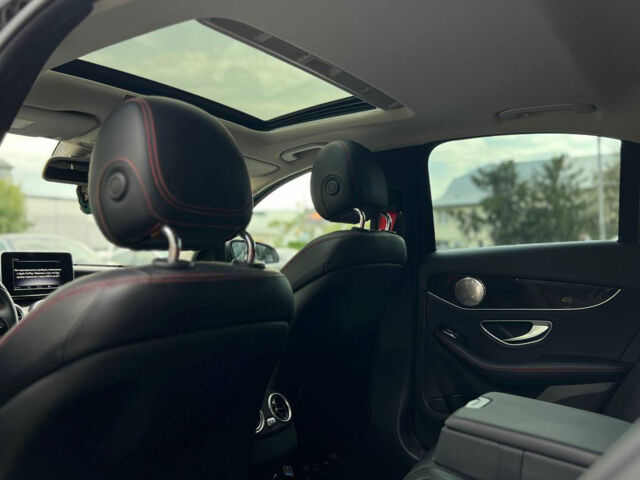 Мерседес Ц 300 2017 в Ивано-Франковске на Automoto.ua Черный Мерседес Ц 300, объемом двигателя 2 л и пробегом 121 тыс. км за 24000 $, фото 15 на Automoto.ua