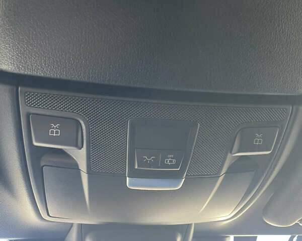 Белый Мерседес Ц-Класс, объемом двигателя 3 л и пробегом 76 тыс. км за 39999 $, фото 44 на Automoto.ua