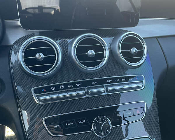 Белый Мерседес Ц-Класс, объемом двигателя 3 л и пробегом 76 тыс. км за 39999 $, фото 47 на Automoto.ua