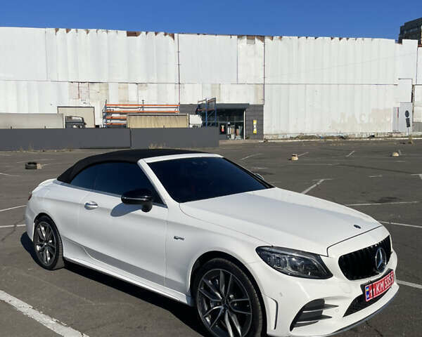 Белый Мерседес Ц-Класс, объемом двигателя 3 л и пробегом 76 тыс. км за 39999 $, фото 2 на Automoto.ua