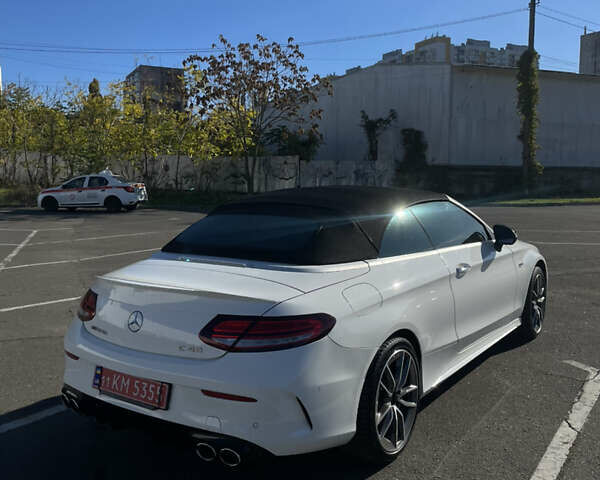 Белый Мерседес Ц-Класс, объемом двигателя 3 л и пробегом 76 тыс. км за 39999 $, фото 5 на Automoto.ua