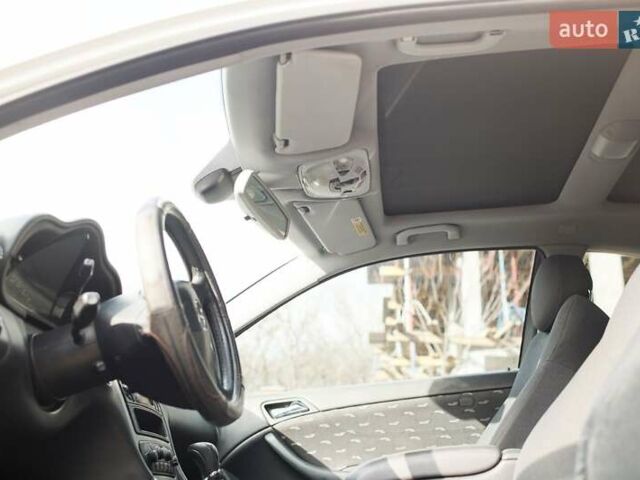 Білий Мерседес Ц-Клас, об'ємом двигуна 1.8 л та пробігом 180 тис. км за 5300 $, фото 14 на Automoto.ua