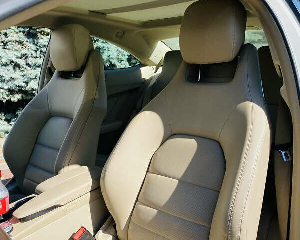 Белый Мерседес Ц-Класс, объемом двигателя 1.8 л и пробегом 70 тыс. км за 14500 $, фото 9 на Automoto.ua