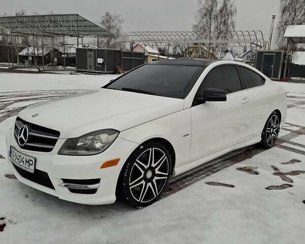 Білий Мерседес Ц-Клас, об'ємом двигуна 1.8 л та пробігом 176 тис. км за 11300 $, фото 5 на Automoto.ua
