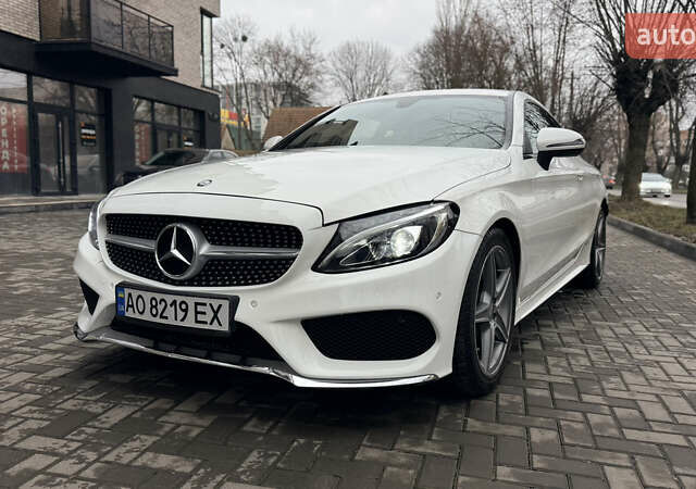 Белый Мерседес Ц-Класс, объемом двигателя 1.6 л и пробегом 130 тыс. км за 24299 $, фото 2 на Automoto.ua