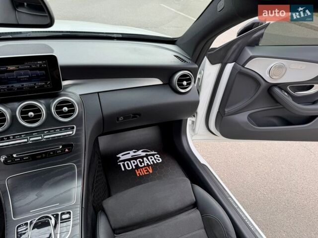 Білий Мерседес Ц-Клас, об'ємом двигуна 1.99 л та пробігом 78 тис. км за 28800 $, фото 63 на Automoto.ua