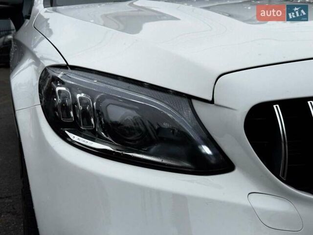 Білий Мерседес Ц-Клас, об'ємом двигуна 3 л та пробігом 88 тис. км за 30740 $, фото 34 на Automoto.ua