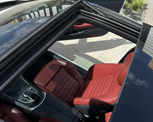 Білий Мерседес Ц-Клас, об'ємом двигуна 2 л та пробігом 111 тис. км за 36000 $, фото 3 на Automoto.ua