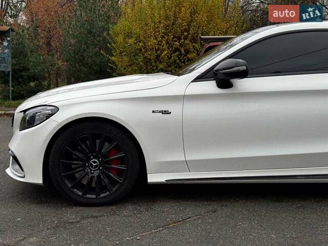 Білий Мерседес Ц-Клас, об'ємом двигуна 3 л та пробігом 88 тис. км за 30740 $, фото 20 на Automoto.ua