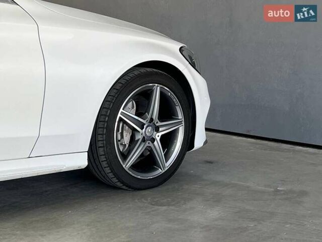 Белый Мерседес Ц-Класс, объемом двигателя 1.99 л и пробегом 150 тыс. км за 23500 $, фото 8 на Automoto.ua