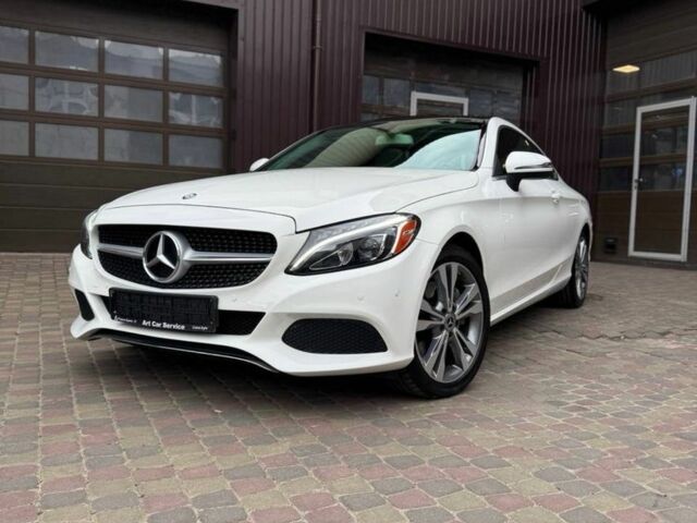 Білий Мерседес Ц-Клас, об'ємом двигуна 2 л та пробігом 154 тис. км за 23500 $, фото 1 на Automoto.ua