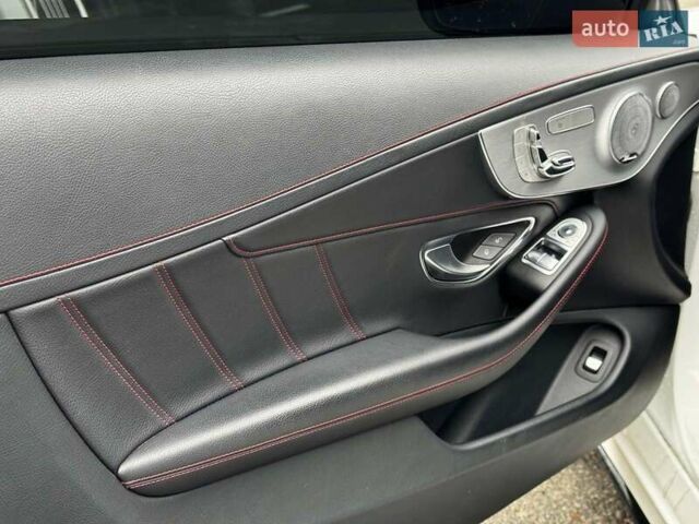 Білий Мерседес Ц-Клас, об'ємом двигуна 3 л та пробігом 88 тис. км за 30740 $, фото 23 на Automoto.ua