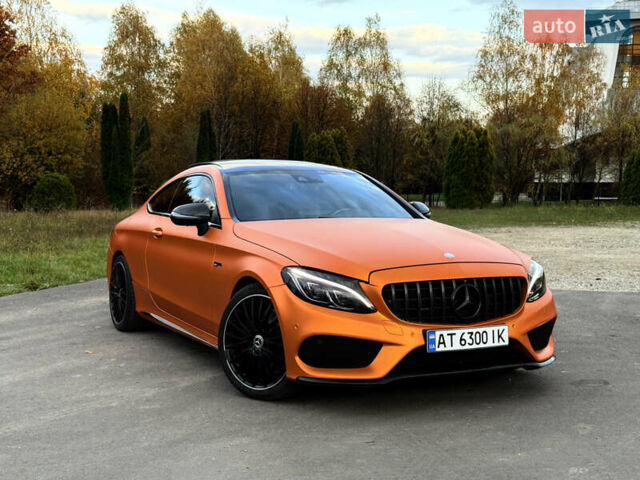 Белый Мерседес Ц-Класс, объемом двигателя 3 л и пробегом 95 тыс. км за 34990 $, фото 4 на Automoto.ua