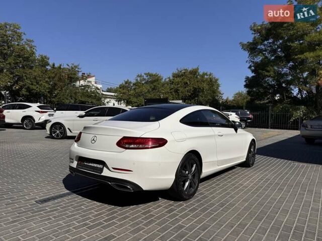 Білий Мерседес Ц-Клас, об'ємом двигуна 1.8 л та пробігом 114 тис. км за 26900 $, фото 6 на Automoto.ua