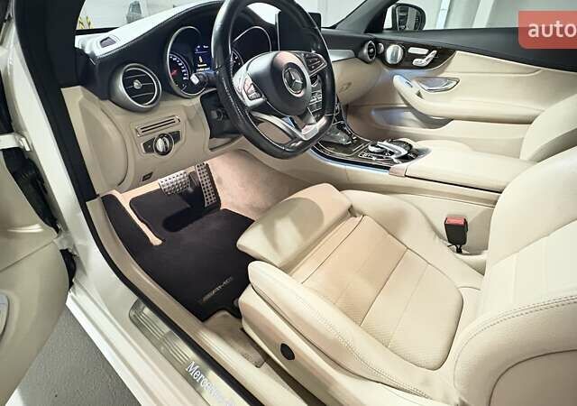 Белый Мерседес Ц-Класс, объемом двигателя 1.99 л и пробегом 105 тыс. км за 26500 $, фото 11 на Automoto.ua