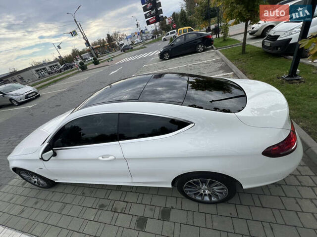 Білий Мерседес Ц-Клас, об'ємом двигуна 2.14 л та пробігом 56 тис. км за 33000 $, фото 15 на Automoto.ua