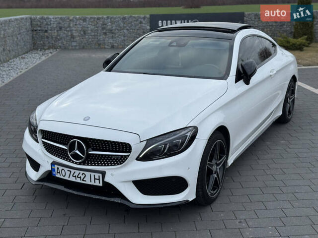 Белый Мерседес Ц-Класс, объемом двигателя 2 л и пробегом 120 тыс. км за 21900 $, фото 16 на Automoto.ua