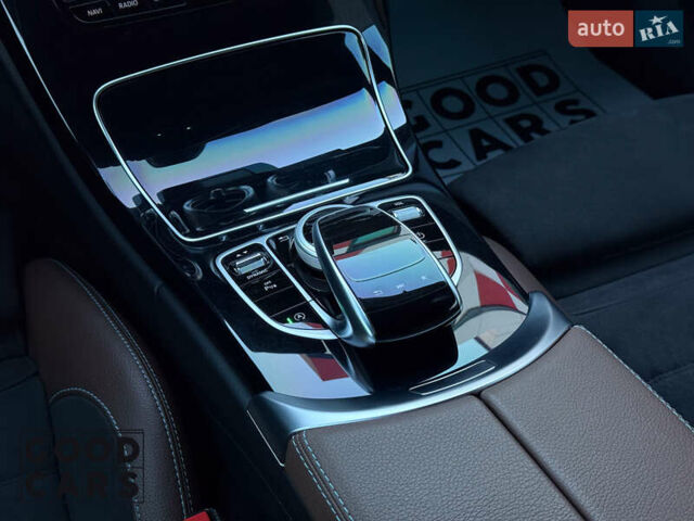 Мерседес Ц-Класс 2017 в Одессе на Automoto.ua Белый Мерседес Ц-Класс, объемом двигателя 1.99 л и пробегом 37 тыс. км за 29900 $, фото 24 на Automoto.ua