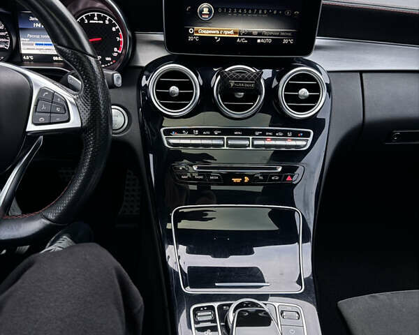 Білий Мерседес Ц-Клас, об'ємом двигуна 3 л та пробігом 133 тис. км за 25990 $, фото 9 на Automoto.ua