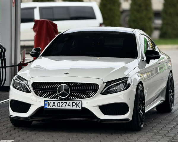 Белый Мерседес Ц-Класс, объемом двигателя 3 л и пробегом 133 тыс. км за 24999 $, фото 18 на Automoto.ua