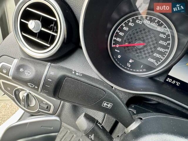 Белый Мерседес Ц-Класс, объемом двигателя 3 л и пробегом 125 тыс. км за 34999 $, фото 36 на Automoto.ua