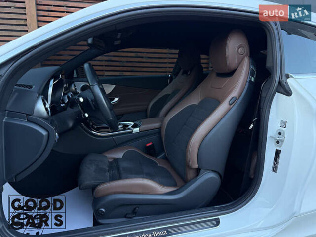 Мерседес Ц-Класс 2017 в Одессе на Automoto.ua Белый Мерседес Ц-Класс, объемом двигателя 1.99 л и пробегом 37 тыс. км за 29900 $, фото 18 на Automoto.ua