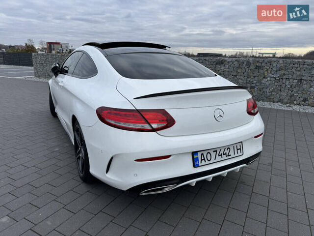 Белый Мерседес Ц-Класс, объемом двигателя 2 л и пробегом 120 тыс. км за 21900 $, фото 52 на Automoto.ua