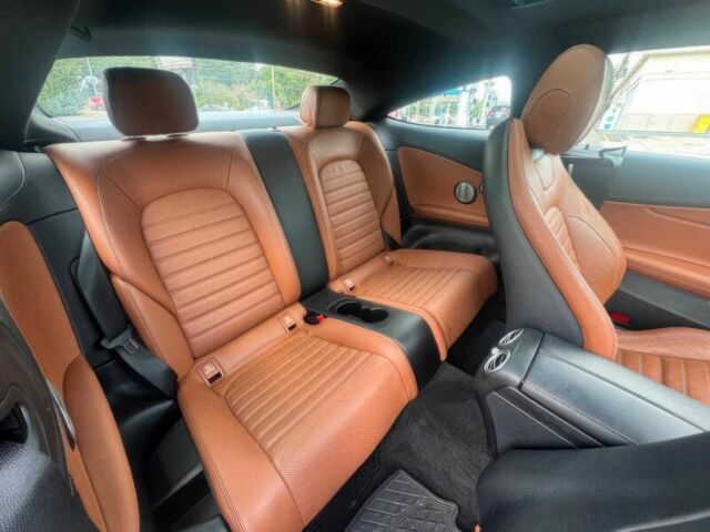 Білий Мерседес Ц-Клас, об'ємом двигуна 3 л та пробігом 31 тис. км за 21300 $, фото 11 на Automoto.ua