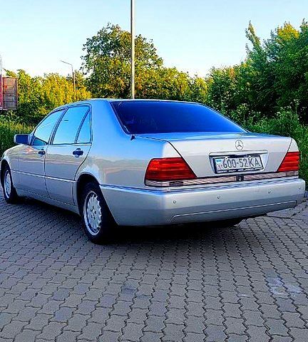 Білий Мерседес Ц-Клас, об'ємом двигуна 3.2 л та пробігом 368 тис. км за 3300 $, фото 1 на Automoto.ua