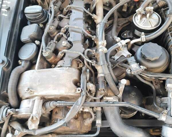 Белый Мерседес Ц-Класс, объемом двигателя 2.1 л и пробегом 329 тыс. км за 6250 $, фото 12 на Automoto.ua